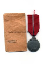 Ostmedaille mit Verleihungstüte, Hst. 109, Winterschlacht im Osten 1941/42 – Bild 2