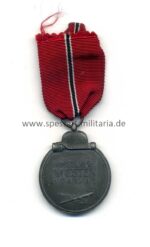 Ostmedaille, Winterschlacht im Osten 1941/42 (Hst. 13 – Gustav Brehmer, Markneukirchen) – Bild 2