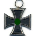 Eisernes Kreuz 2. Klasse 1939 – Hst. 4 – (Steinhauer & Lück, Lüdenscheid)
