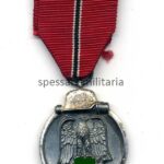 Ostmedaille, Winterschlacht im Osten 1941/42 (Hst. 18 -Karl Wurster KG, Markneukirchen)