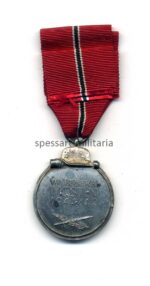Ostmedaille, Winterschlacht im Osten 1941/42 (Hst. 18 -Karl Wurster KG, Markneukirchen) – Bild 2