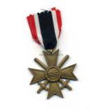 Kriegsverdienstkreuz 2. Klasse 1939 (Hst. 110 – Otto Zappe, Gablonz) – Bild 2
