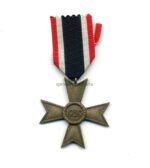 Kriegsverdienstkreuz ohne Schwertern 2.Klasse 1939, (Hst. 99 – Schwertner & Cie., Granz-Eggenberg) – Bild 2