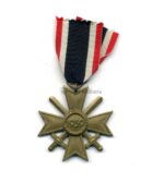 Kriegsverdienstkreuz 2. Klasse 1939 mit Schwertern, Hst. 31. Hans Gnad, Wien – Bild 2